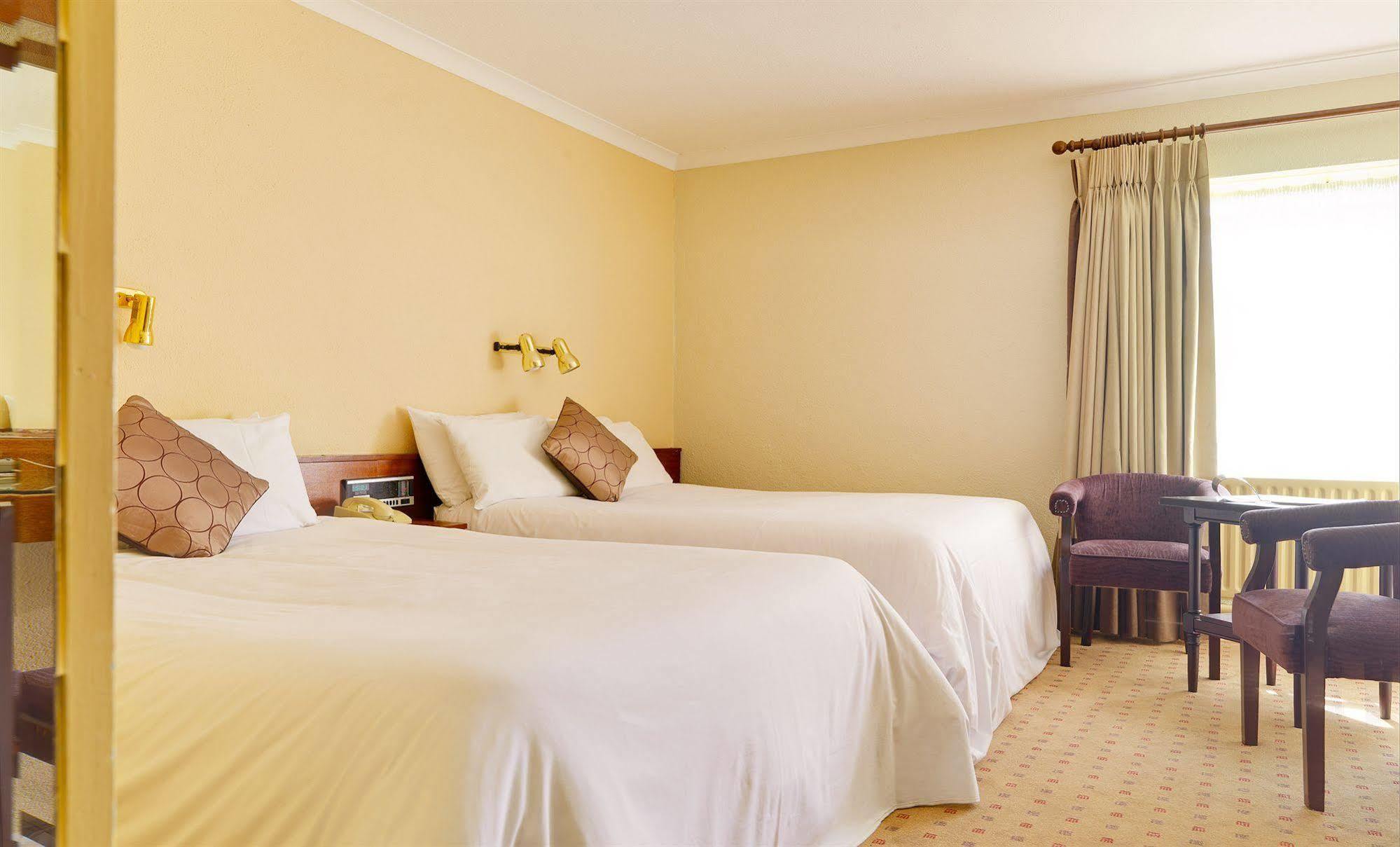 Westlodge Hotel & Leisure Centre Bantry Eksteriør billede