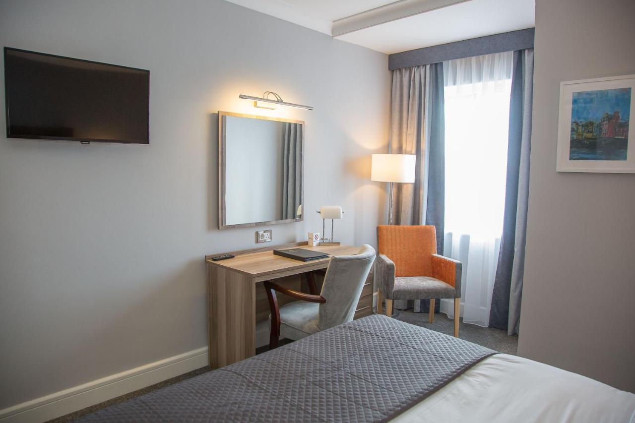 Westlodge Hotel & Leisure Centre Bantry Eksteriør billede